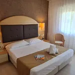 酒店 爱神酒店 利尼亚诺萨比亚多罗