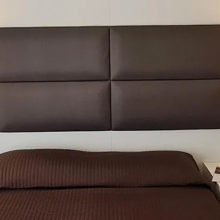 Eros Hotel 3*