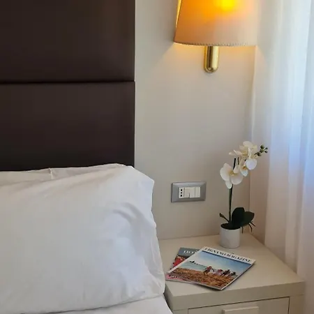 Otel Eros Lignano Sabbiadoro
