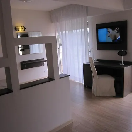 Hotel Eros 3*