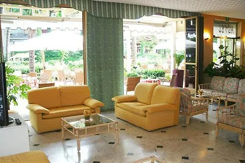 Eros Lignano Sabbiadoro